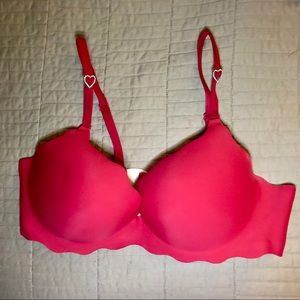 Victoria’s Secret secret embrace push up bra